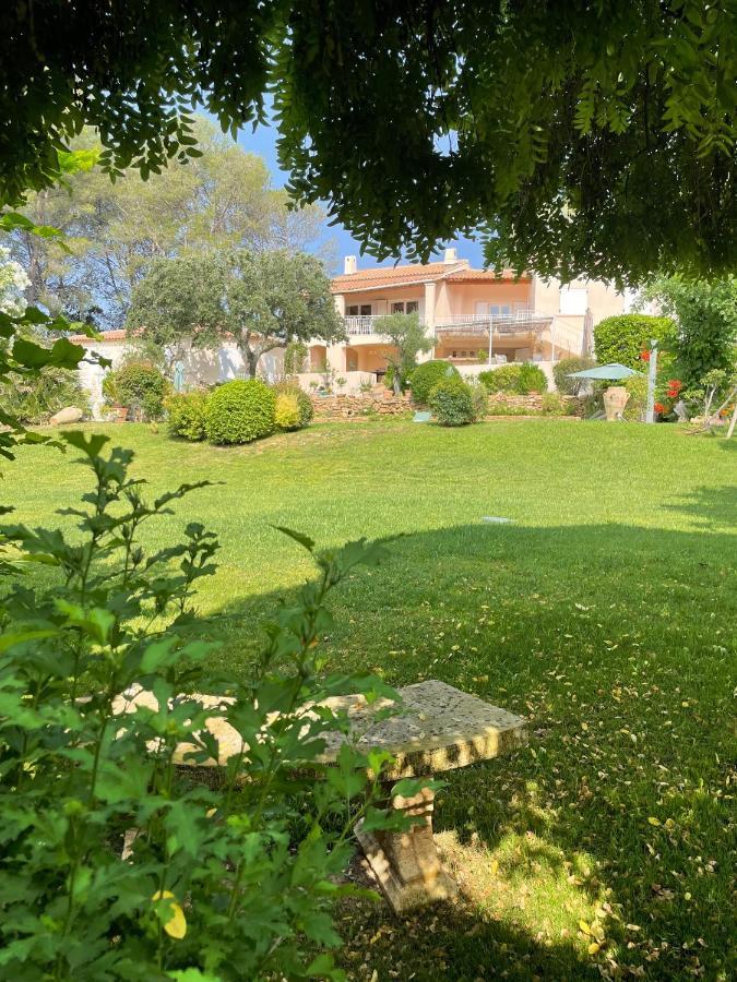 لو بوزيت Le Clos Serein المظهر الخارجي الصورة